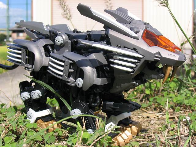 【新品未開封】ゾイドフューザーズ ZOIDS ブレードライガーブラックインパクト