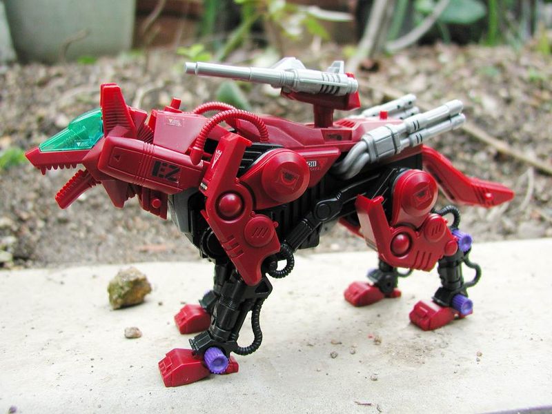 ファイル:RZ009RED 05.jpg