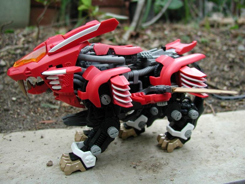 ファイル:RZ028Leon 05.jpg