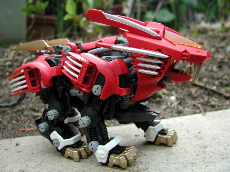 ファイル:RZ028Leon 01.jpg