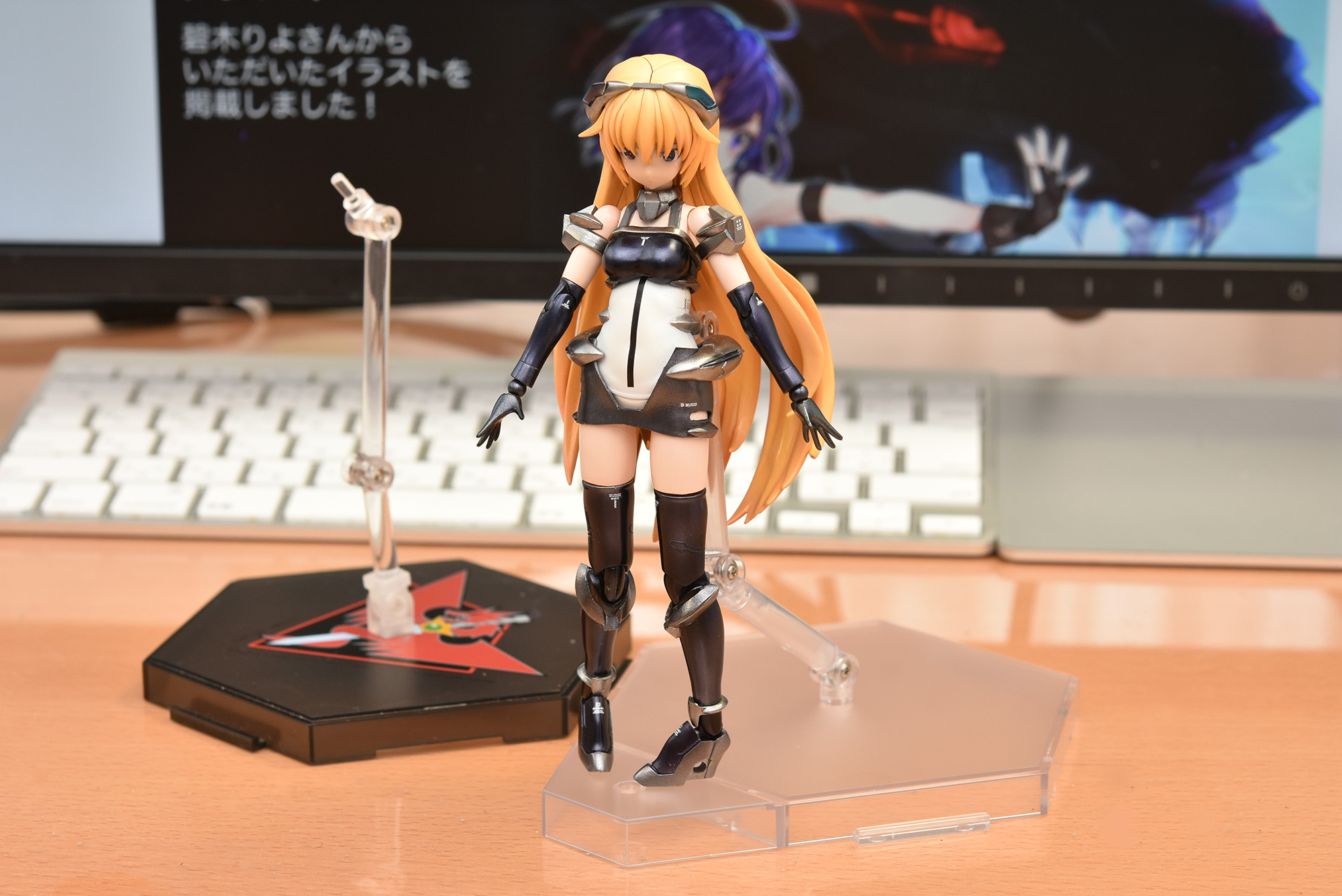 メガミデバイス　スサノオ　フライングベース付 限定特典付き】皇巫 スサノヲ
