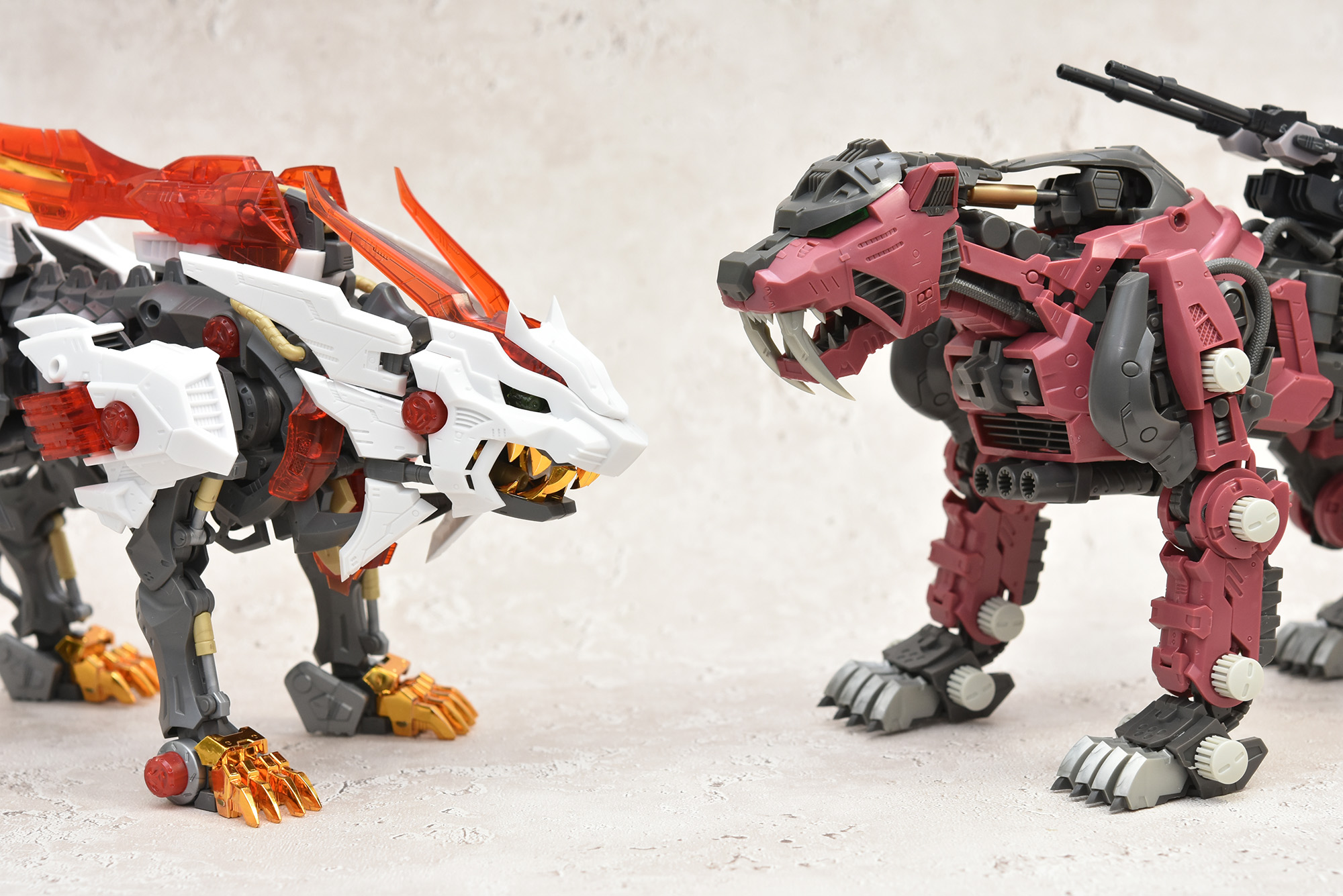 HMMサーベルタイガーCAを購入しました!色分けされた頭部が良い HMMサーベルタイガーCAを購入しました!色分けされた頭部が良い