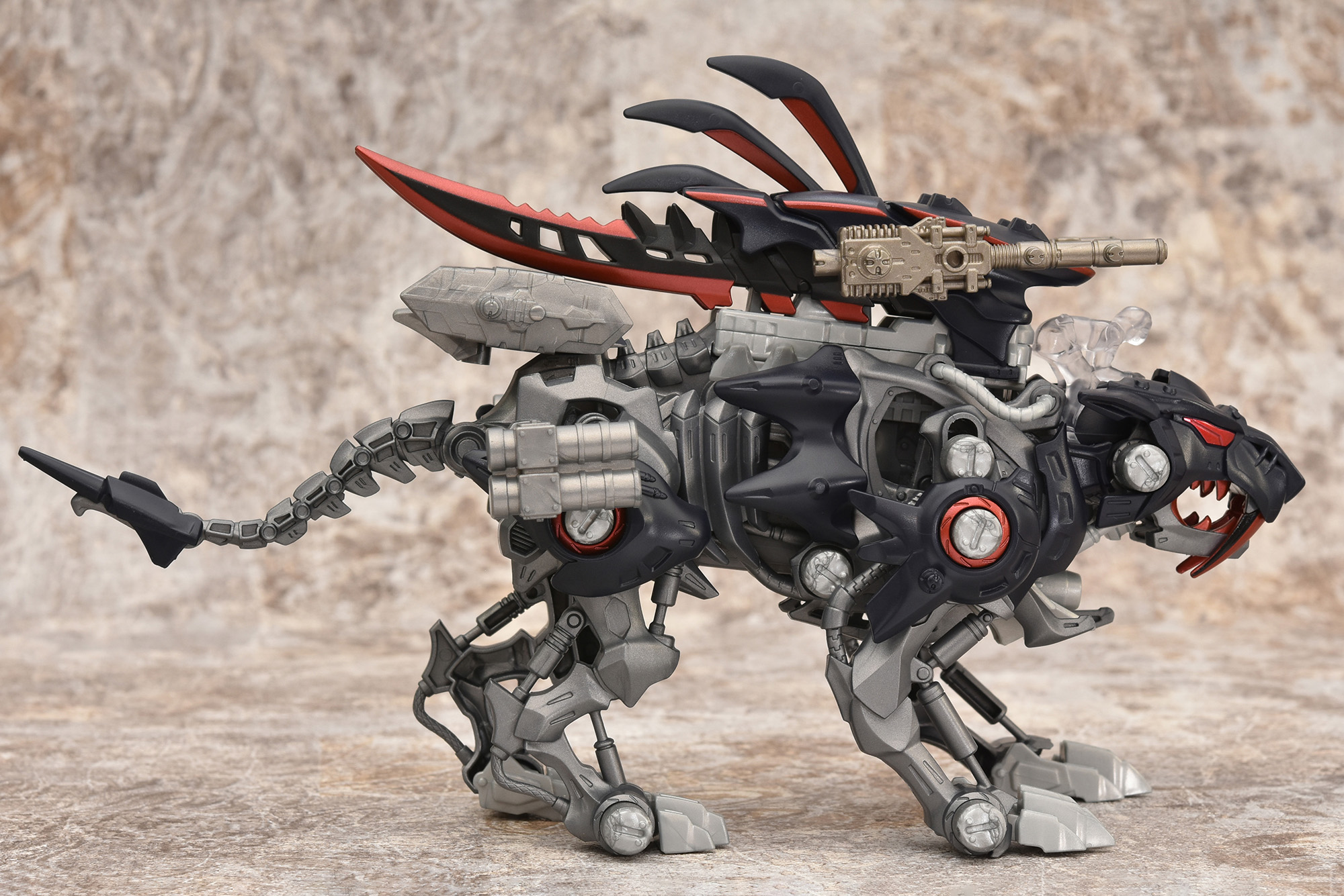 ZOIDS ゾイドワイルド列伝　ダグラス・アルドリッジ専用ファングタイガー