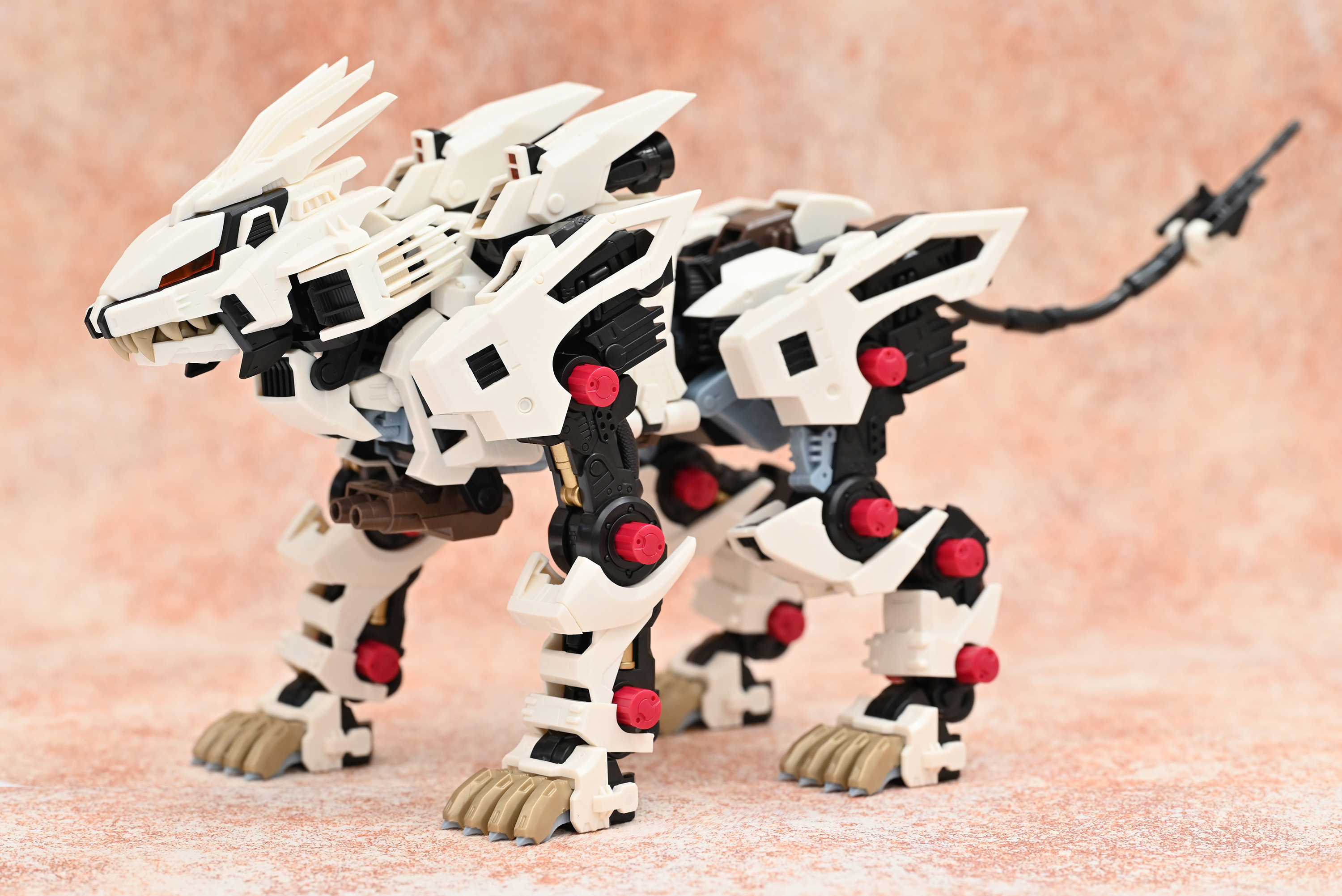 いつでも購入可　コトブキヤHMM風  ライガーゼロファルコン　ゾイド ZOIDS